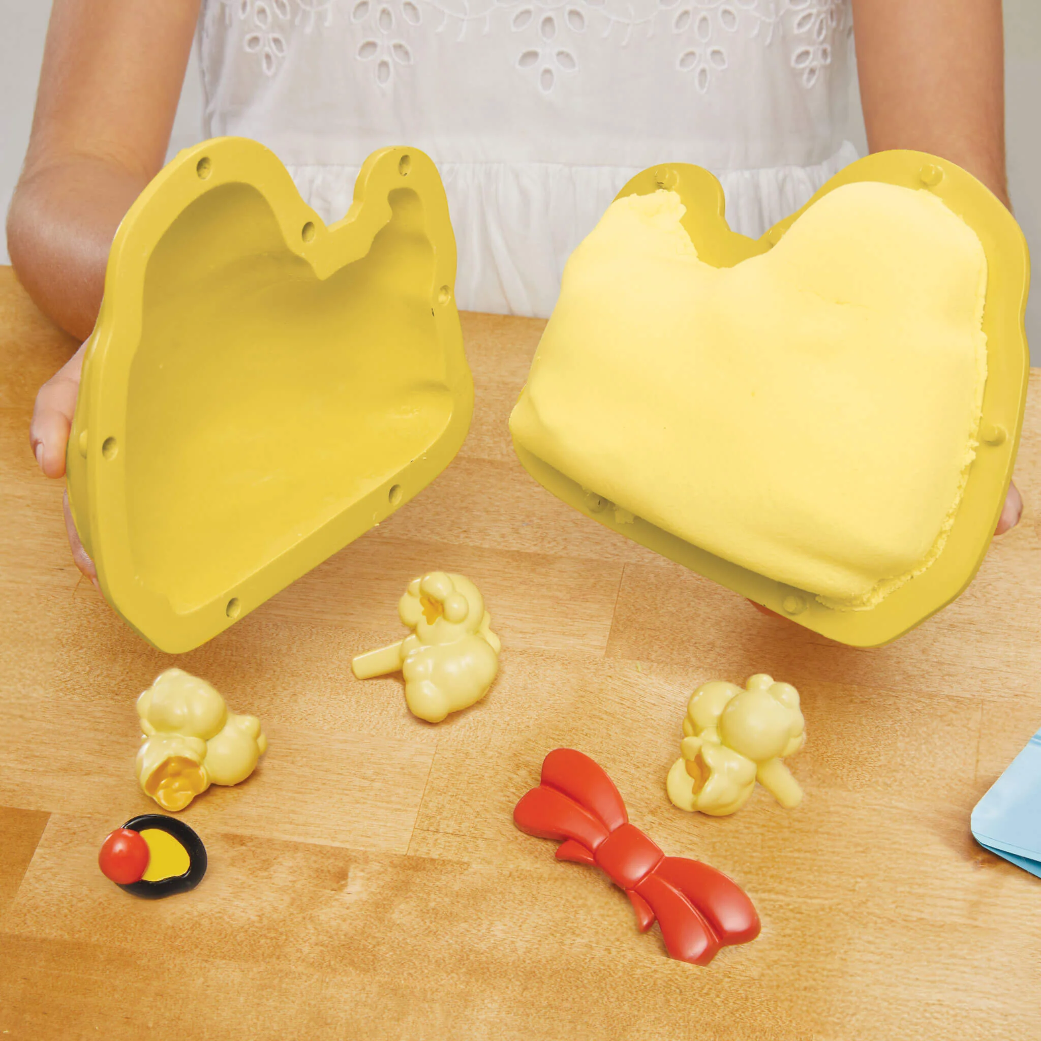 Creative Chefs™ Bluey - Duck Cake Kit - leoleo123123
