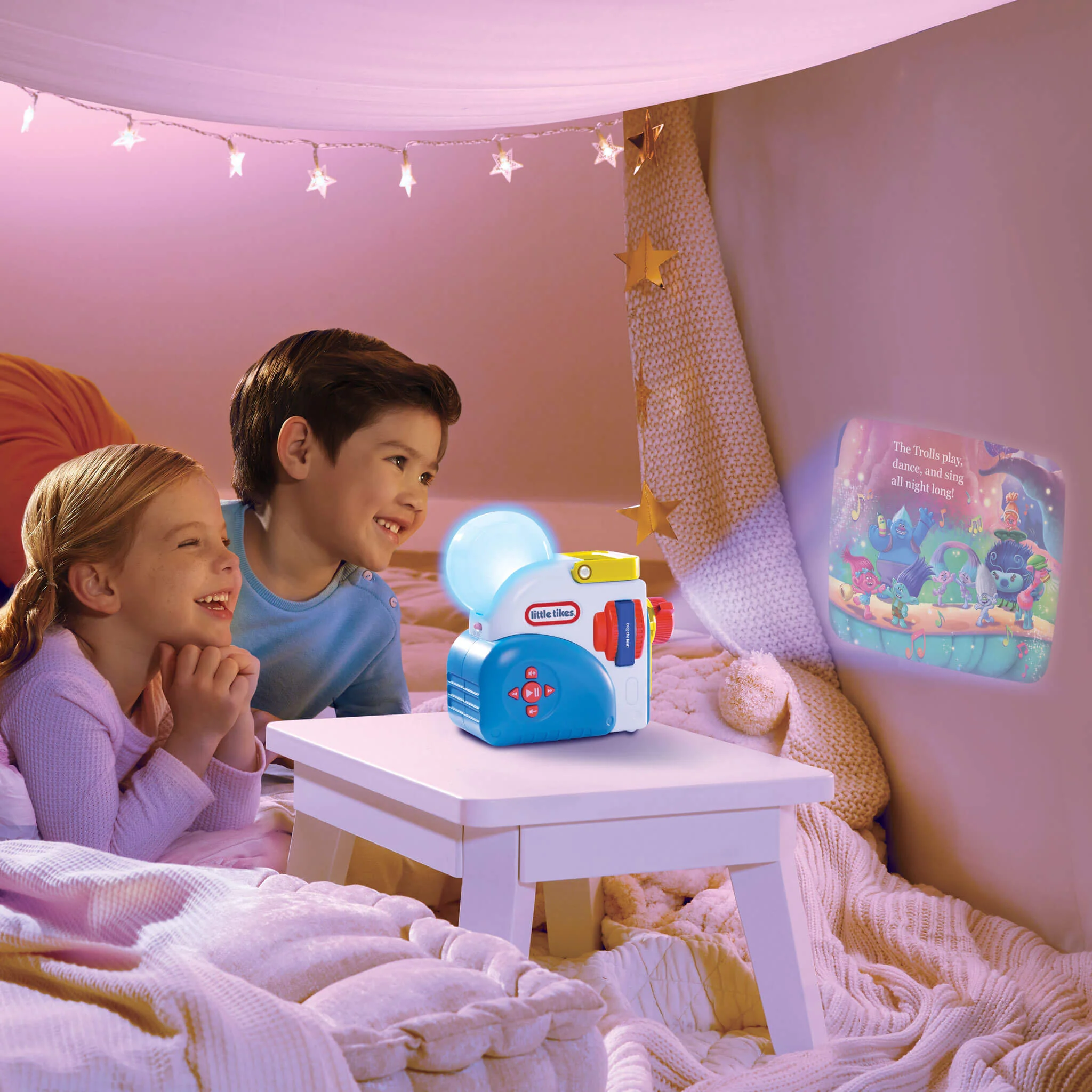 Story Dream Machine™ Universal Trolls Hug, Sing & Dance Collection - leoleo123123