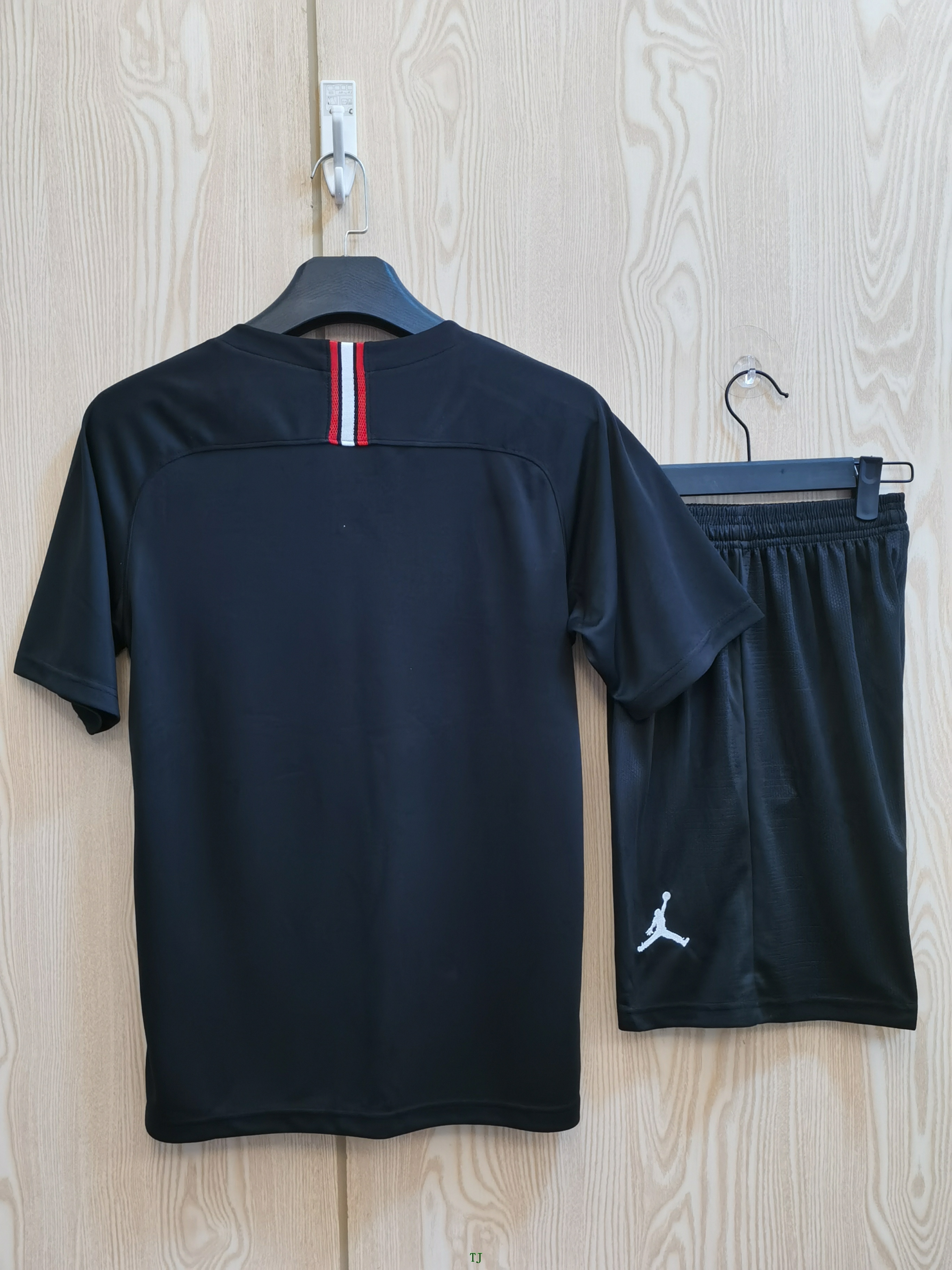 2018-2019 PSG Black Retro Adult Suit