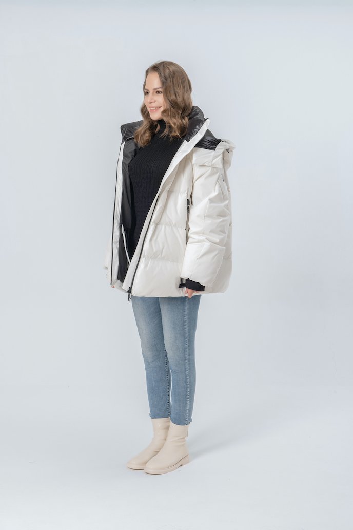 Short Thicker Milky Hooded Women Down Jacket