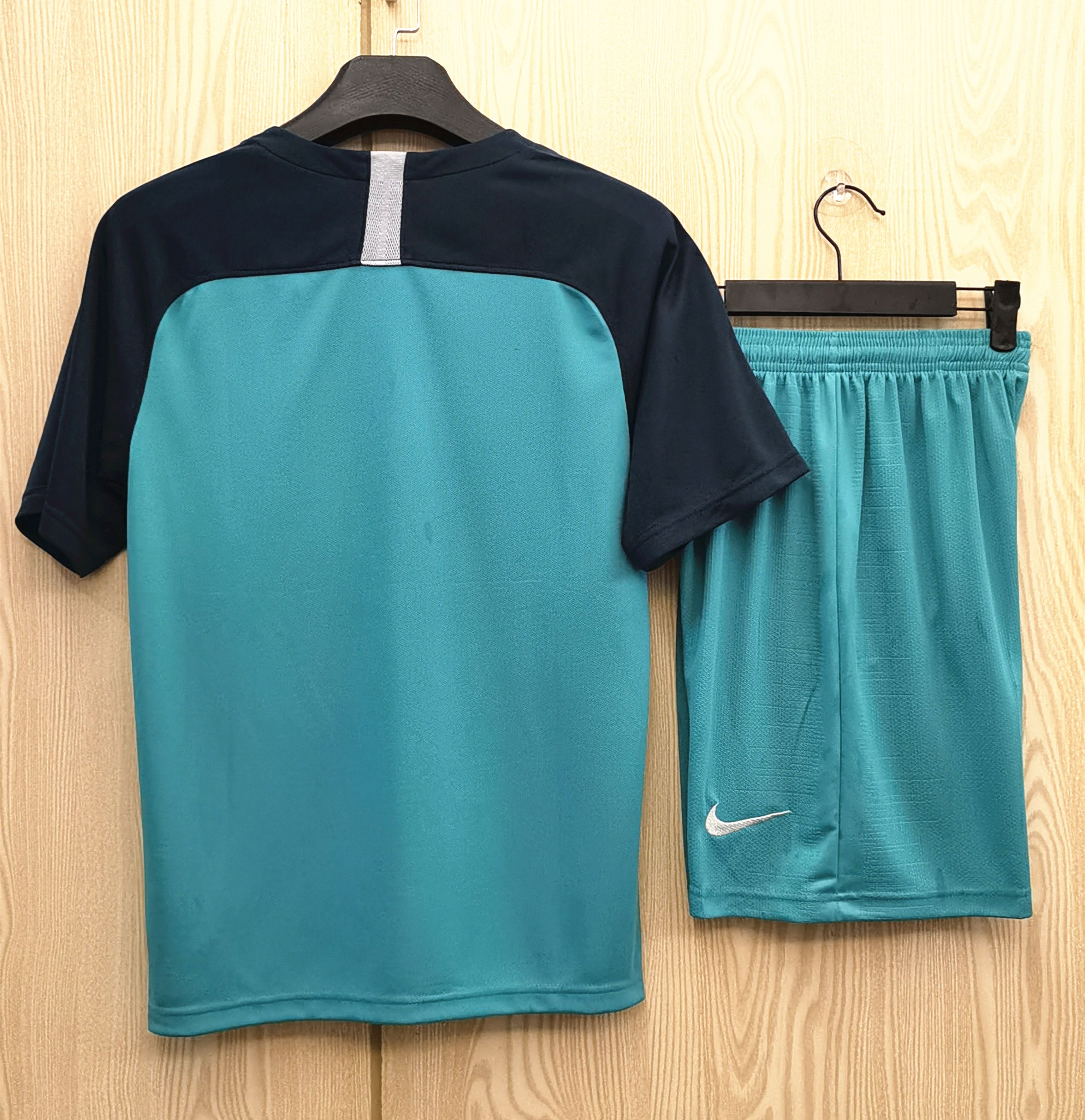 2018-2019 TOT Third Retro Adult Suit
