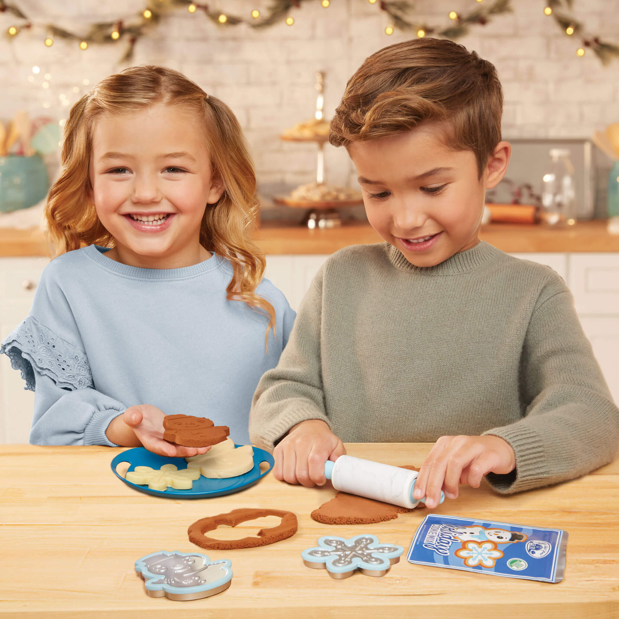 Creative Chefs™ Holiday Cookie Kit - leoleo123123