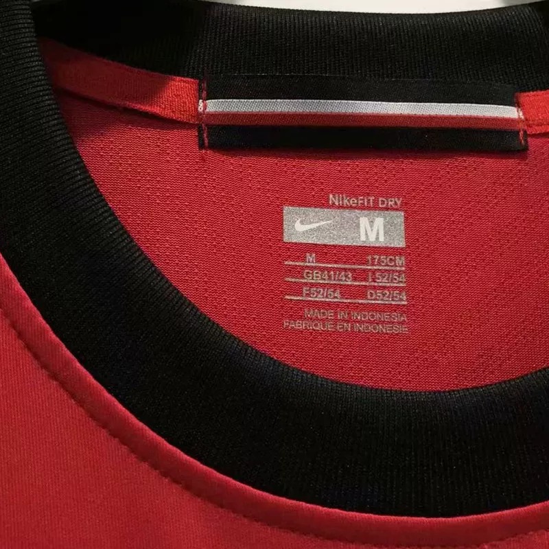 2009-2010 Man Utd Home Long Sleeve Retro Soccer Jersey