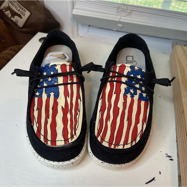 Women's Shoes Tooled flag