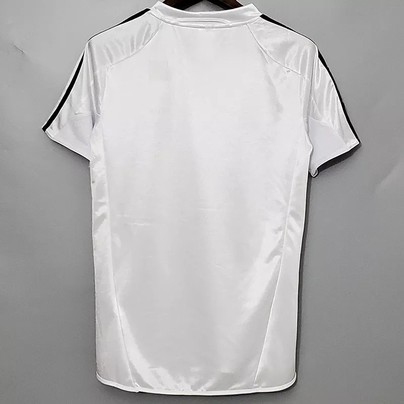 2004-2005 RMA Home Retro Soccer Jersey