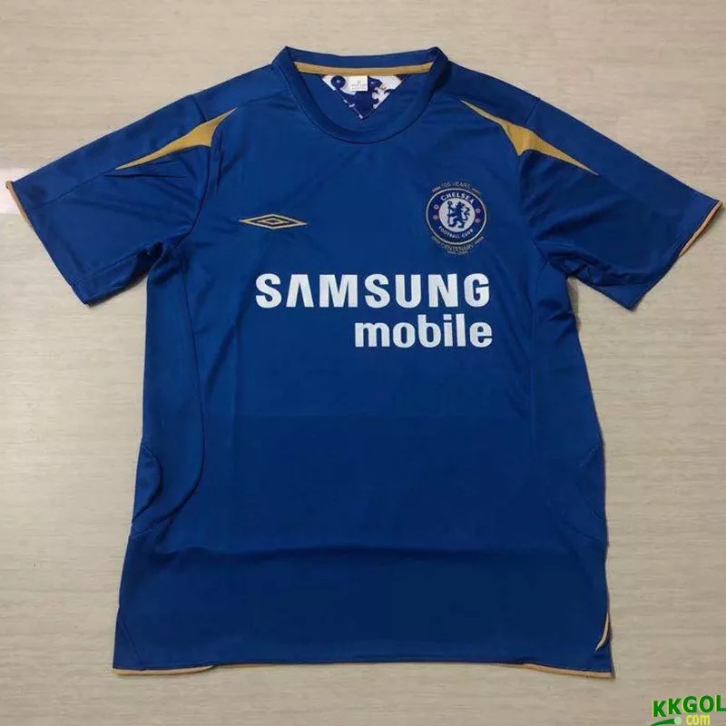 2005-2006 CHE Home Retro Soccer Jersey