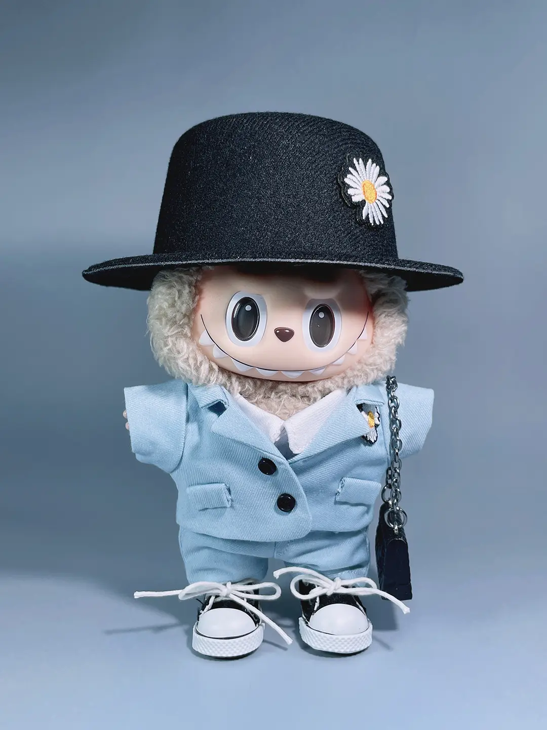 LABUBU Clothes G-Dragon Blue Daisy Suit Outfit