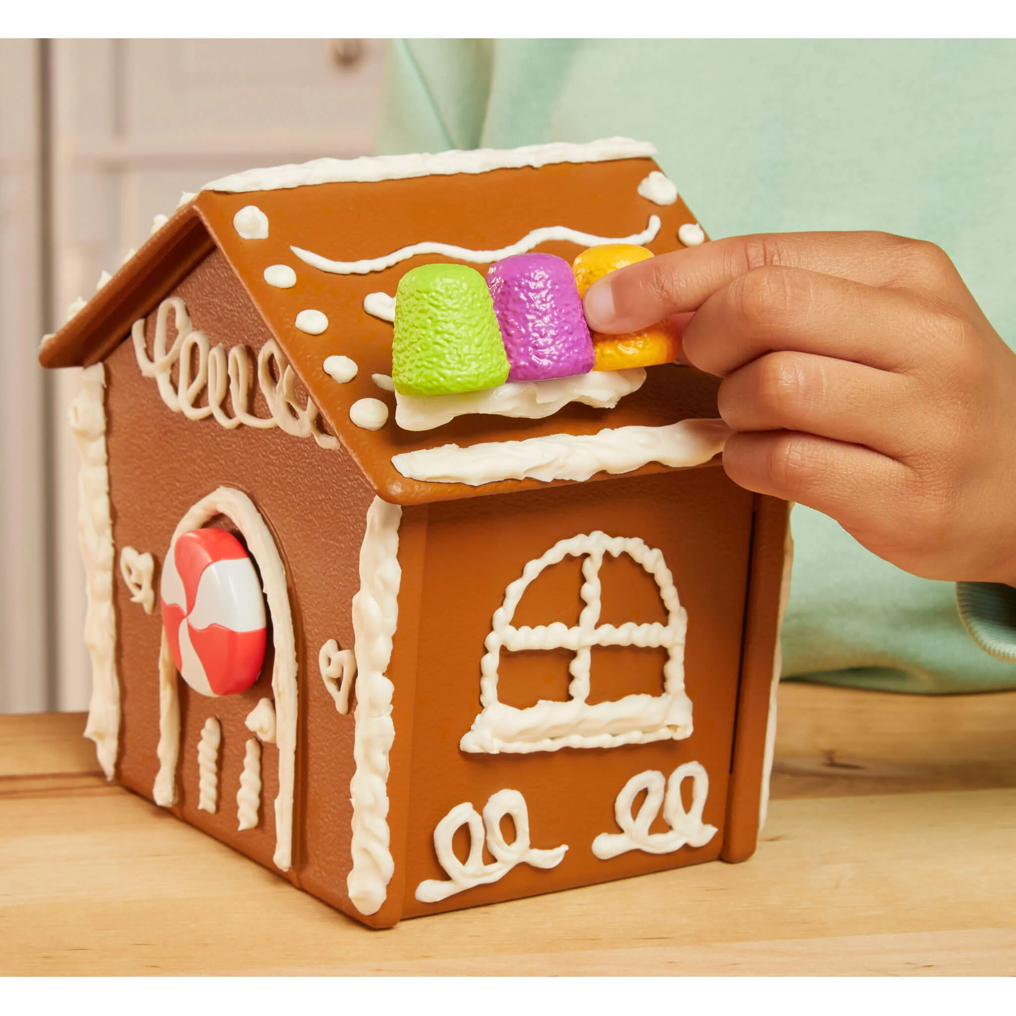 Creative Chefs™ Gingerbread House Kit - leoleo123123