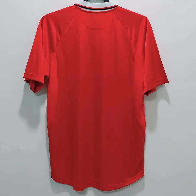1999-2000 Man Utd Home Retro Soccer Jersey (带决赛字)