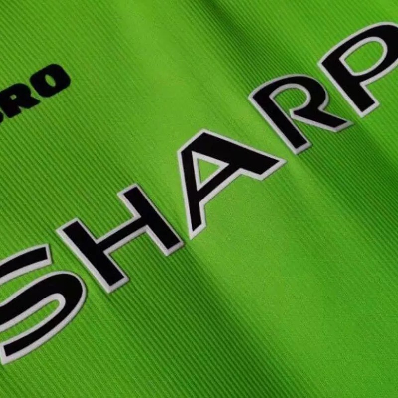 1998-1999 Man Utd Green Goalkeeper Long Sleeve Retro Soccer Jersey