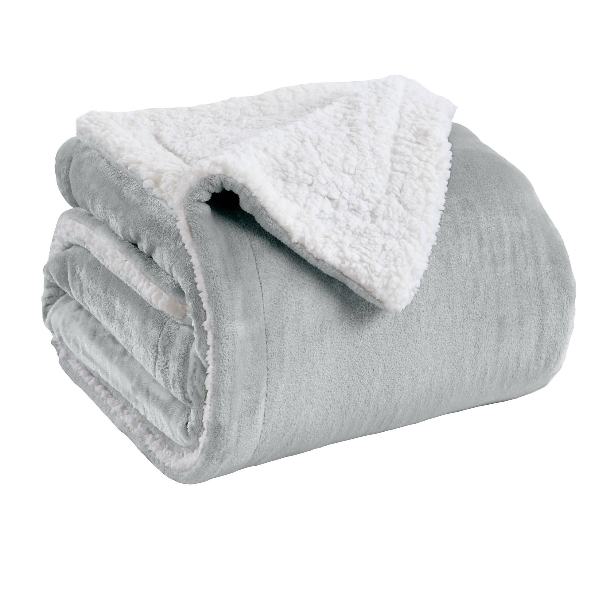 Great Bay Home Reversible Velvet Plush Sherpa Blanket King Glacier Grey