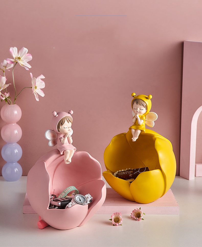 Simple Nordic girl sculpture candy jewelry storage cute room decoration Christmas home decorations