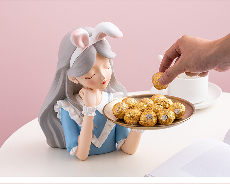 Simple and cute girl with gold tray jewelry candy storage home decoration Nordic living room decoration gift