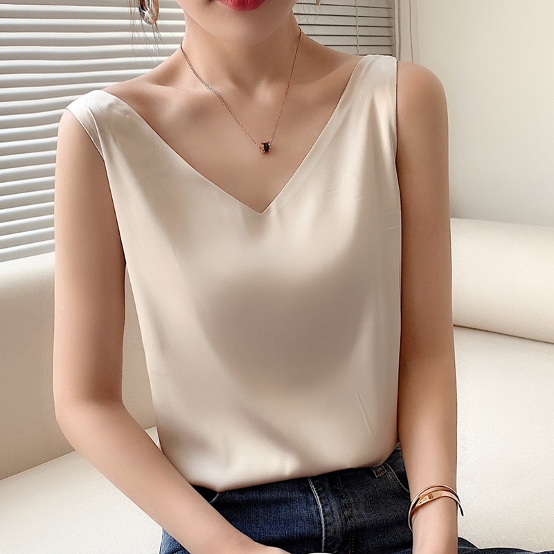 Ice Silk Camisole Women's V-neck Silk Tops Silk Vest White Satin Top Mulberry Summer Women Crop Top Women Silk Blouse Satin vest