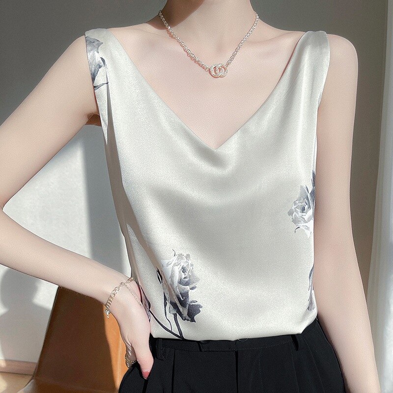 2022 Summer Women's V-neck Silk Top Satin Top with Beautiful Print Luxry Summer Vest Top Cropped Top Tops for Women Sexy Blouse