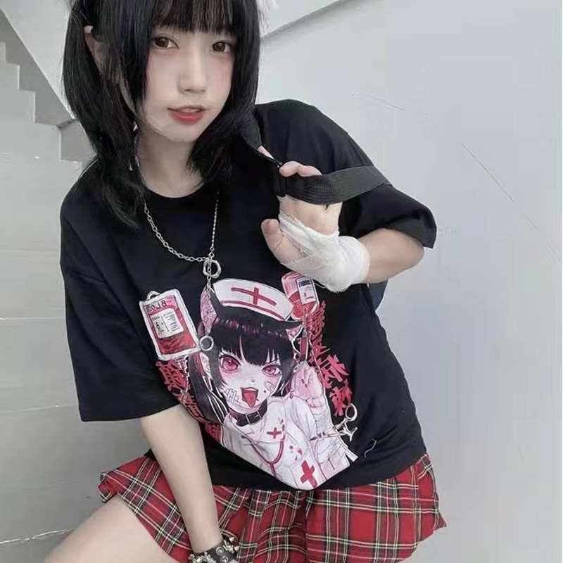 Graphic Tee Summer tops Women Anime T Shirt Tops Aesthetic Clothes Black Grunge Streetwear Tshirt Harajuku Tops Fashion Clothing