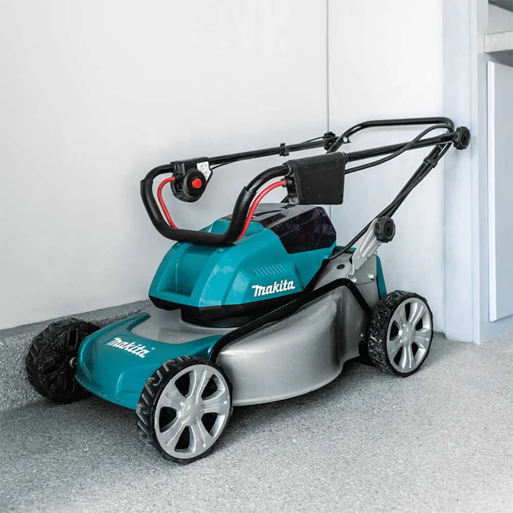 18V X2 36V LXT 18″ Brushless Lawn Mower Kit w/ 4 Batteries