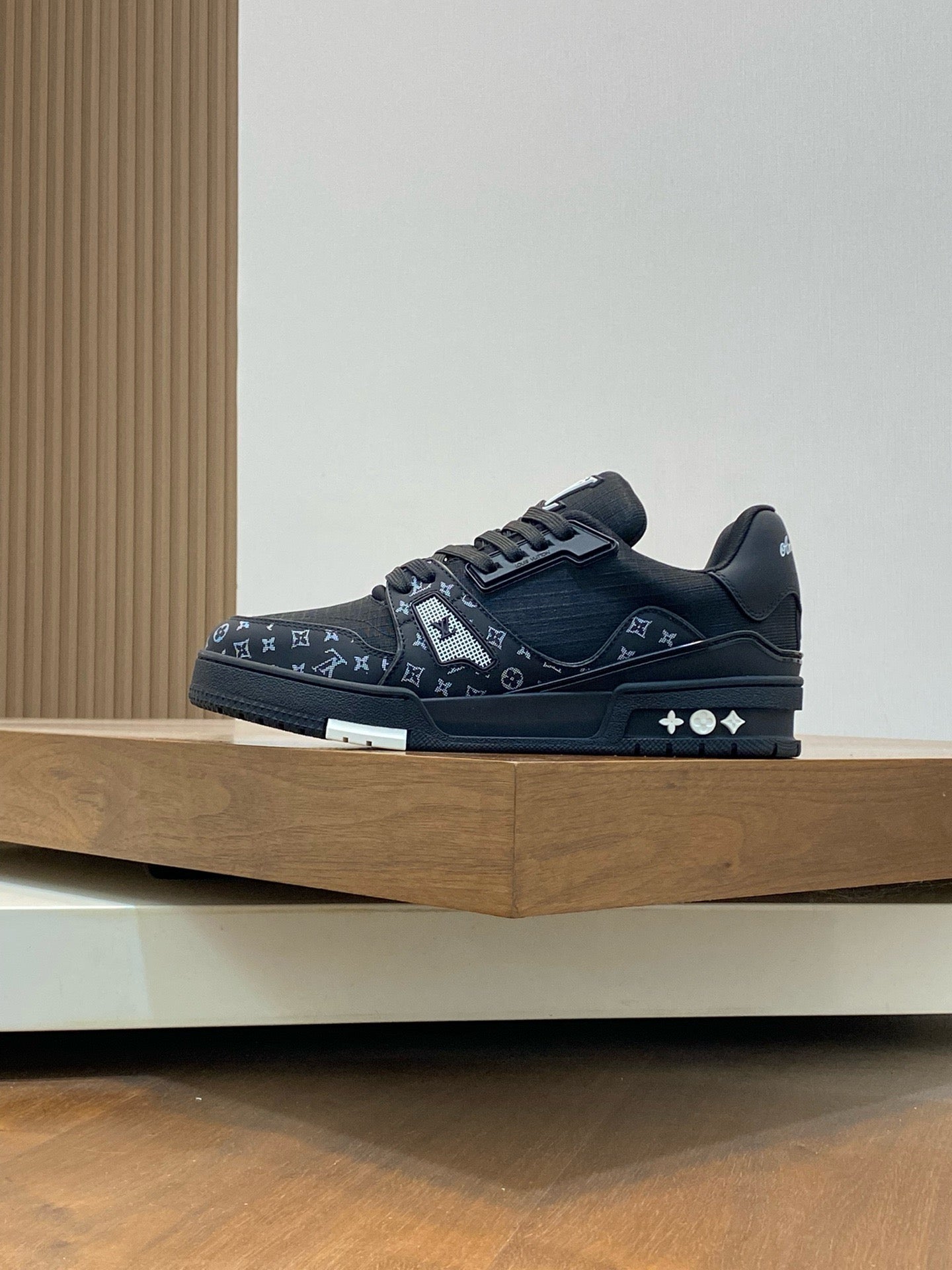 New Color-Blocked Pattern Sneakers