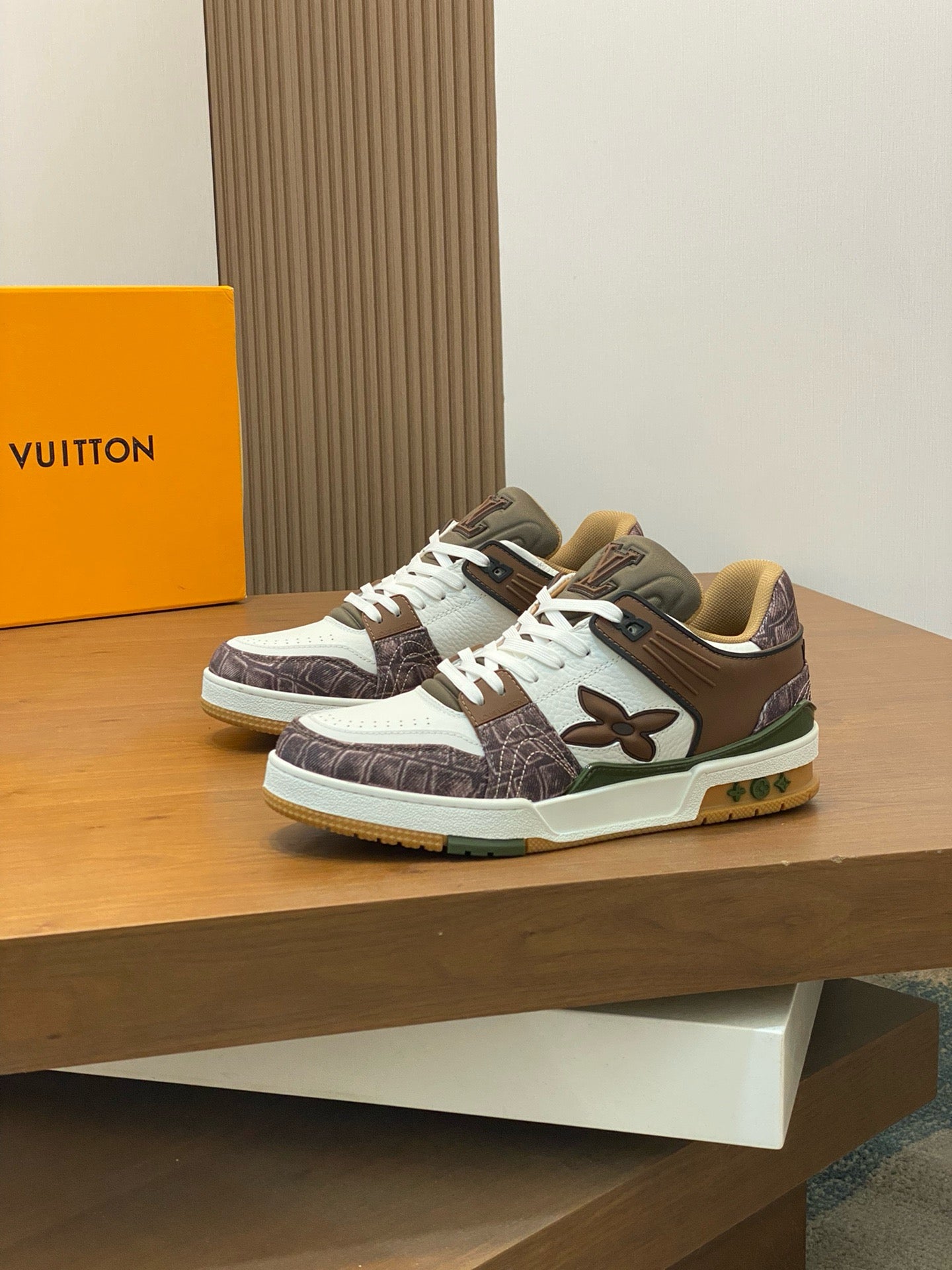 New Color-Blocked Pattern Sneakers
