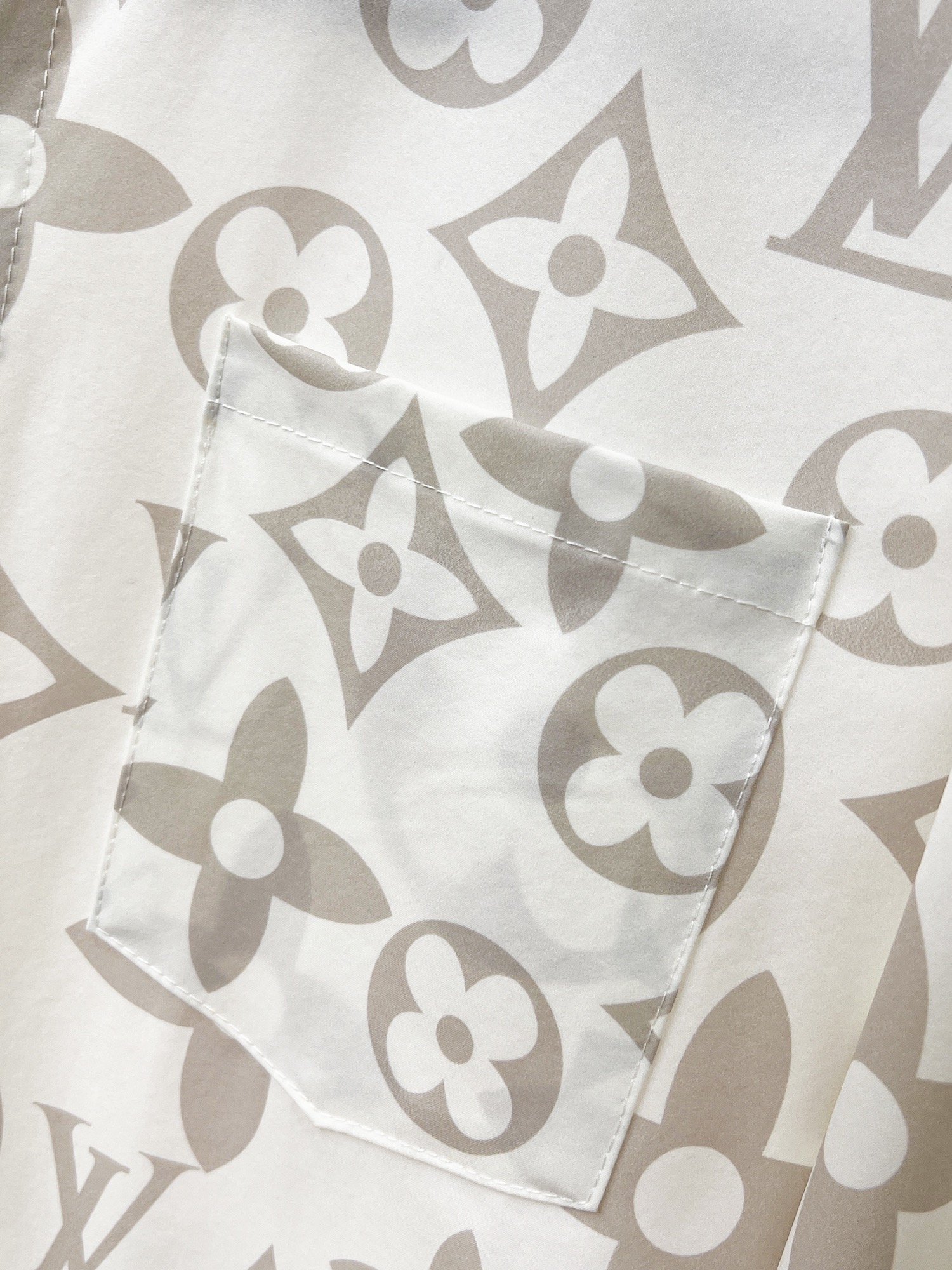 New Men-s Full Print Jacquard Shirt