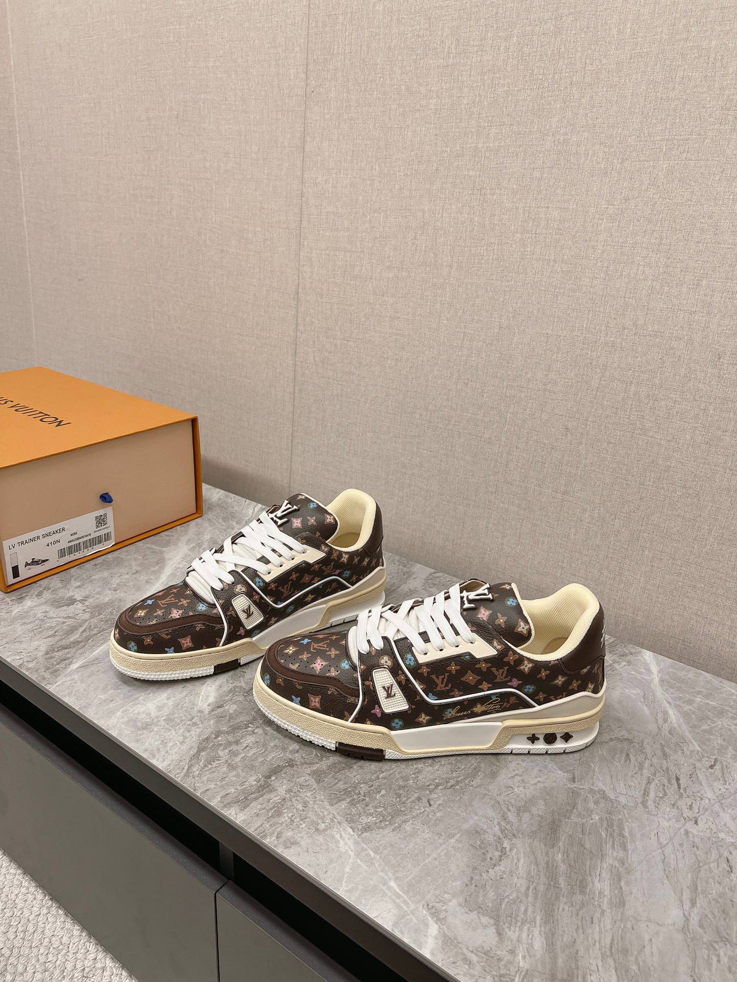 New Feature Graphic Board Shoes
