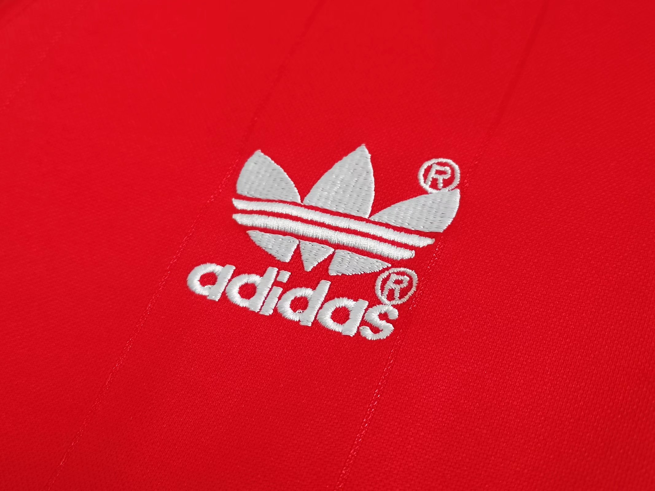 1983 Man United Home Retro Jersey - leoleo123123