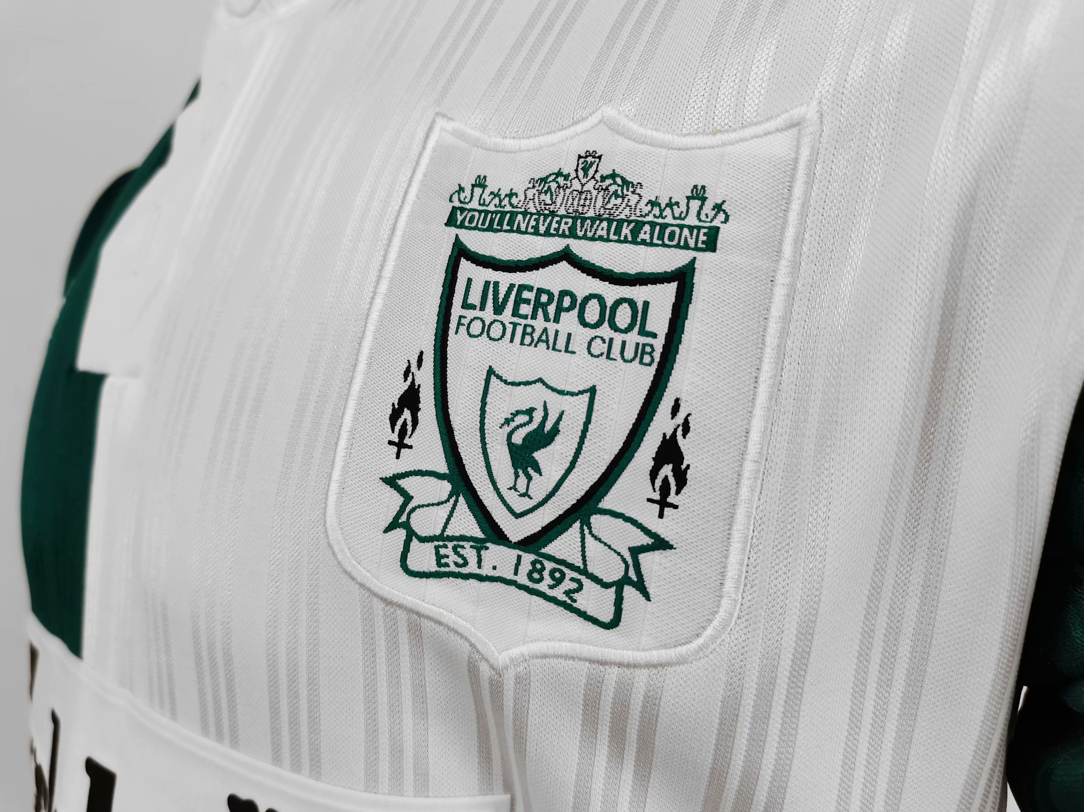 1995 Liverpool White Retro Jersey - leoleo123123