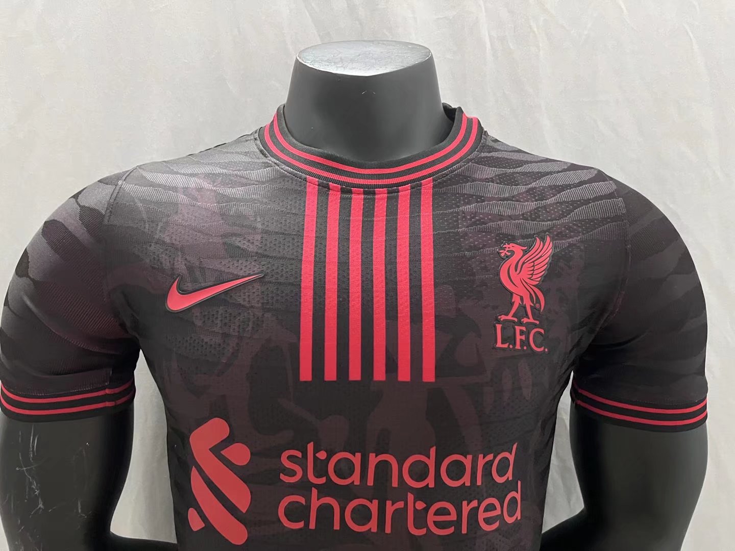 22/23 Liverpool Training Jersey Black Player Version 1:1 Quality chaosheng - leoleo123123