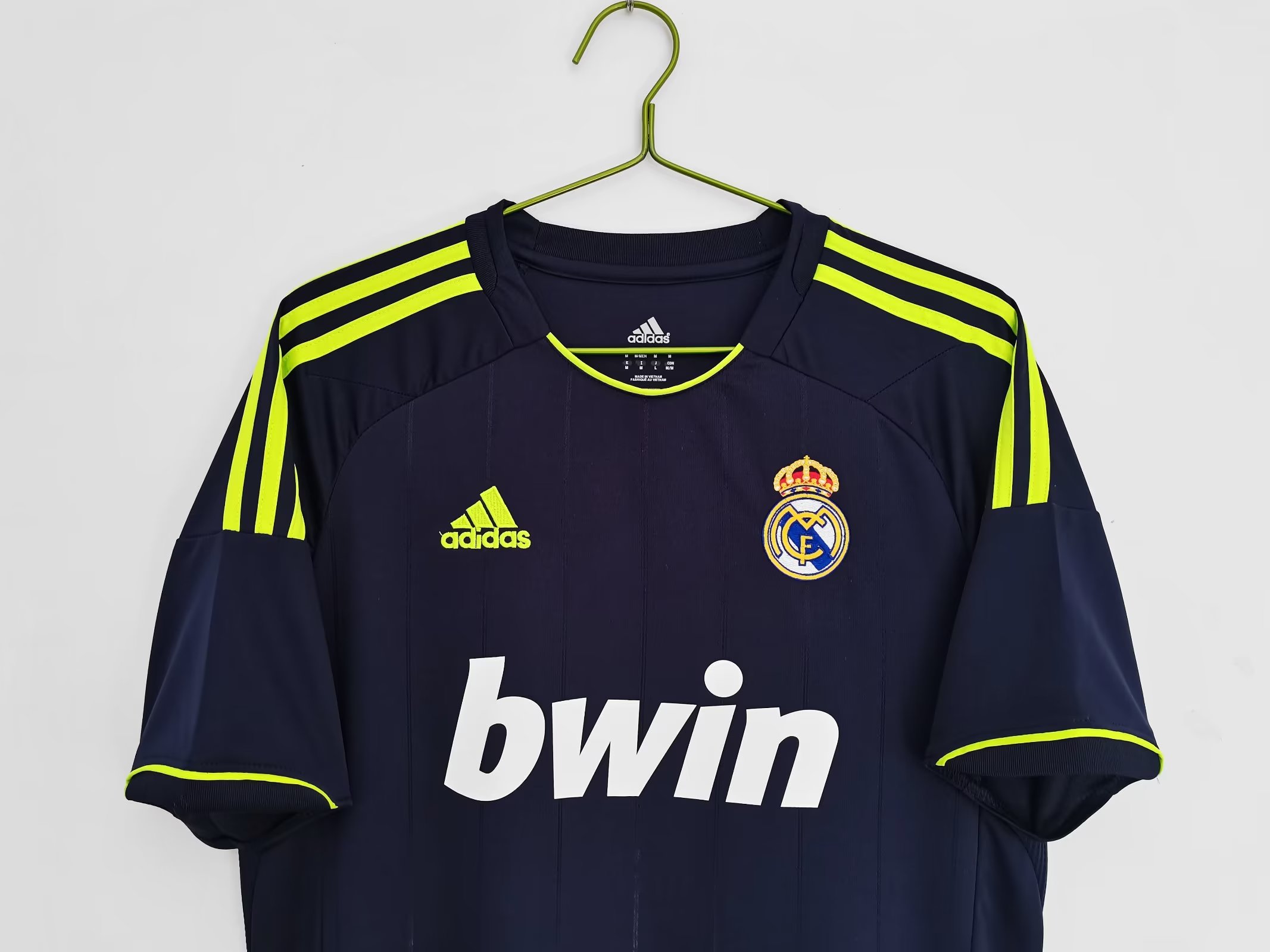 12/13 Real Madrid Away Retro Jersey - leoleo123123