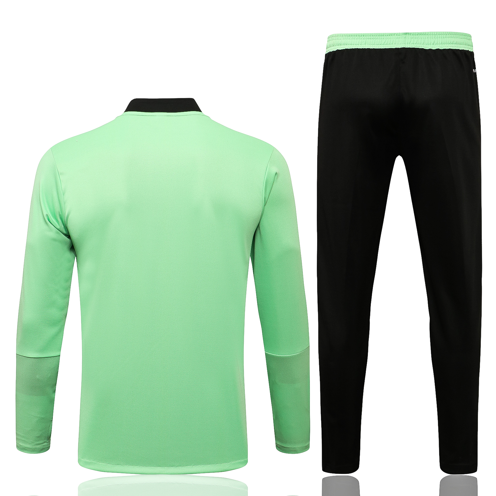 22 Man United Green Sweater with White Lines Tracksuit Thai Quality - leoleo123123