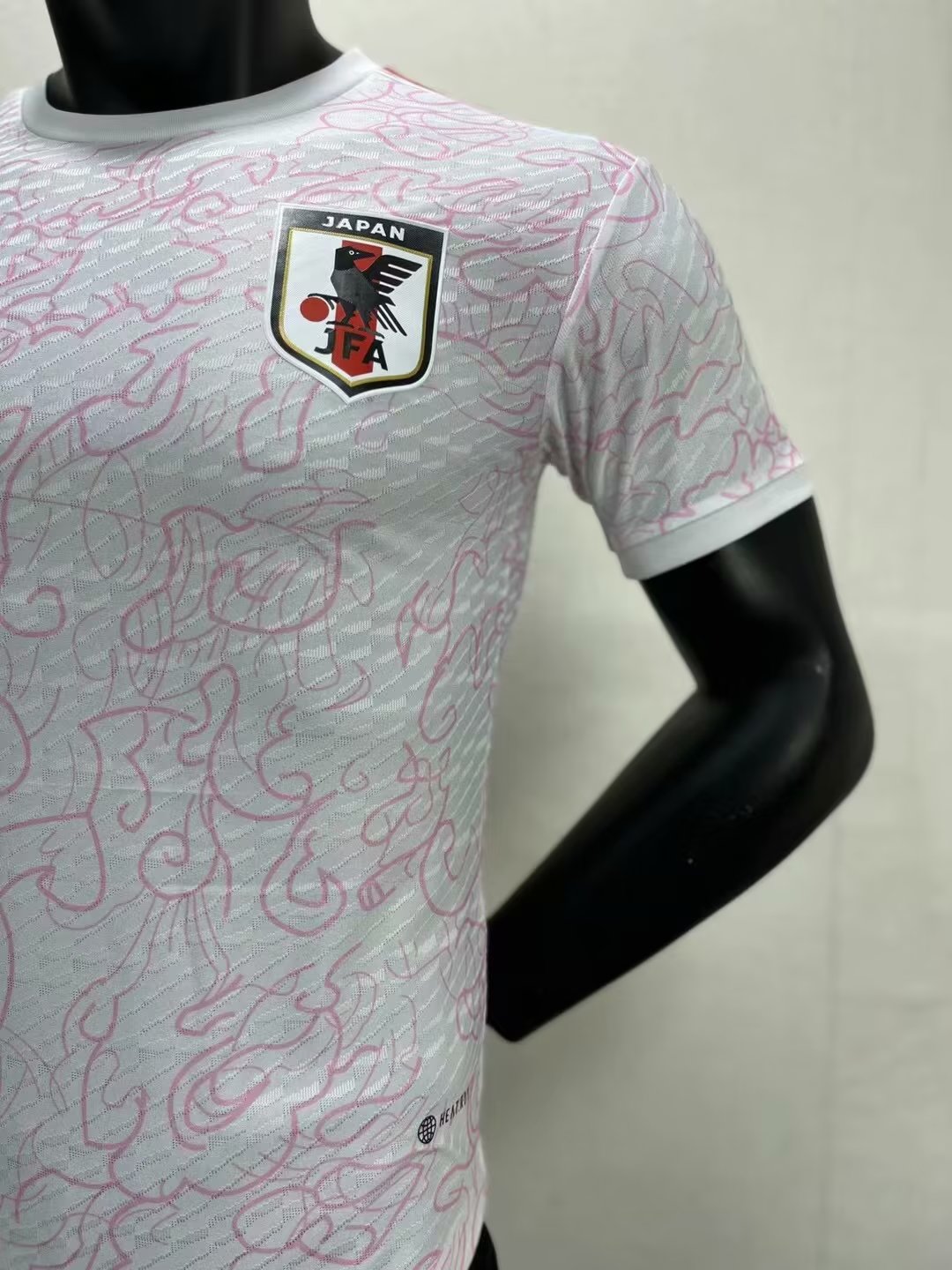 23/24 Japan Pink White Jersey Player Version 1:1 Quality - leoleo123123