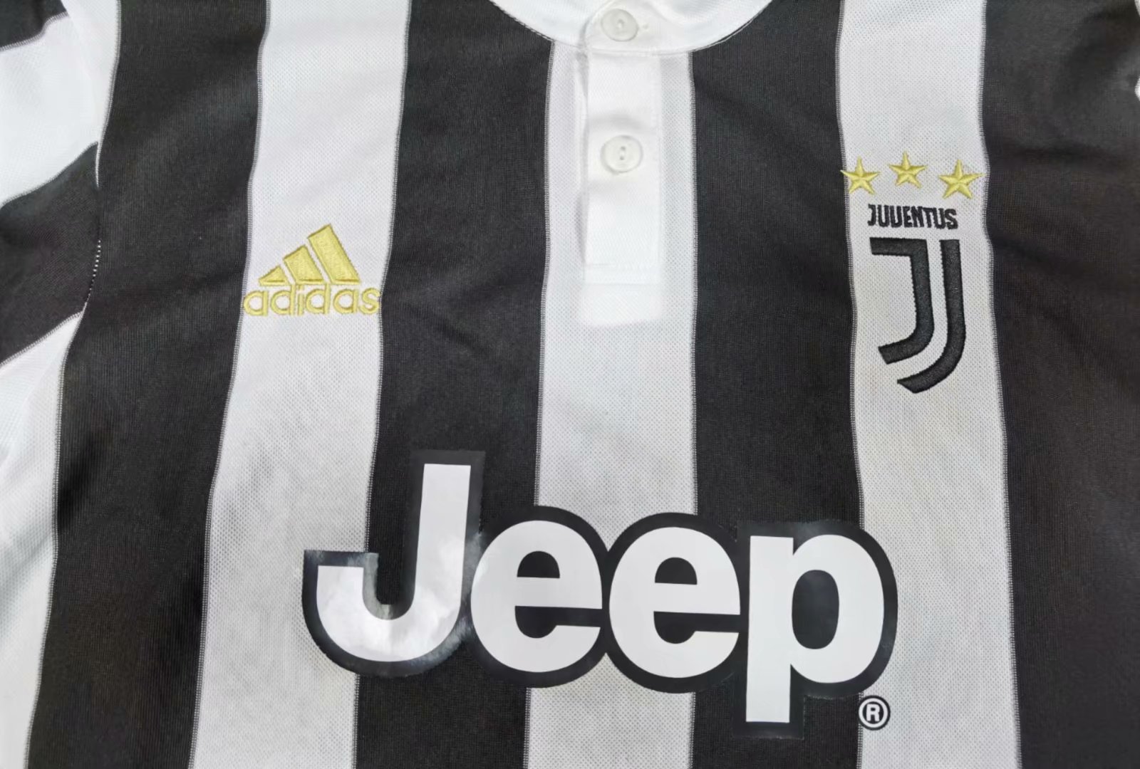 17-18 Juventus Home Retro Jersey - leoleo123123