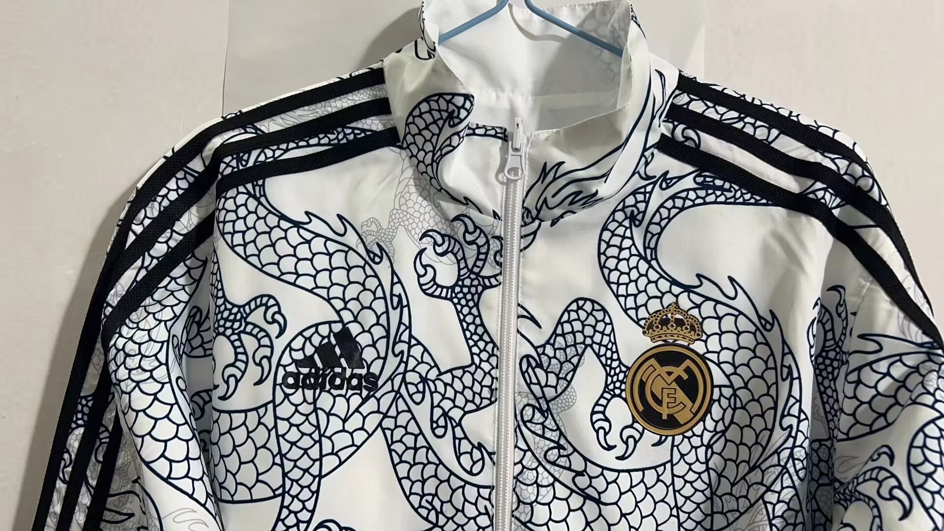 23/24 Real Madrid Dragon Windbreaker Jacket two-sided Jacket Thai Quality - leoleo123123