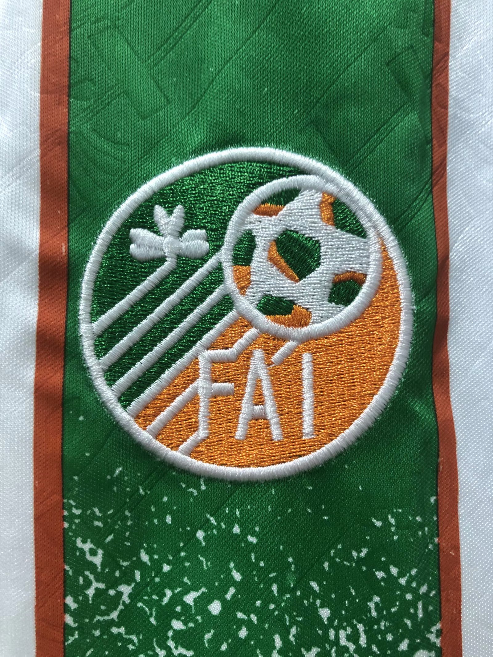 1994 Ireland Away Retro Jersey - leoleo123123