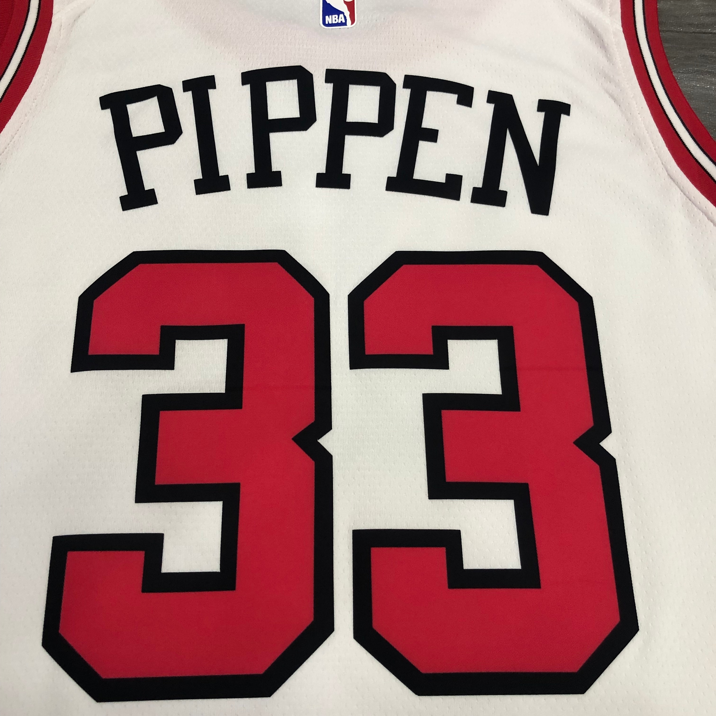 NBA Men Chicago Bulls White #33 PIPPEN Jersey High Quality Name and Number Print - leoleo123123