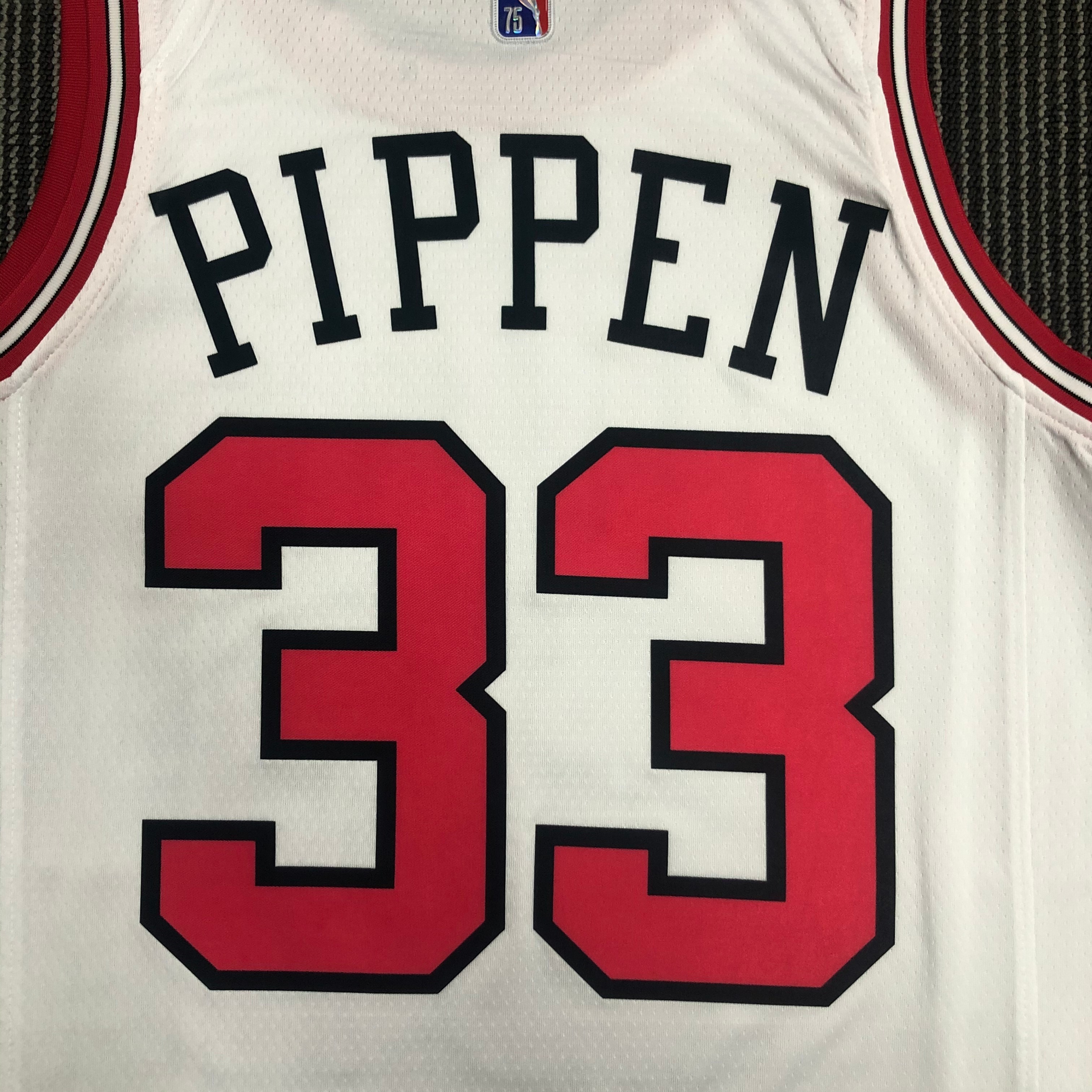 NBA Men 75th Anniversary Chicago Bulls White #33 PIPPEN Jersey High Quality Name and Number Print - leoleo123123