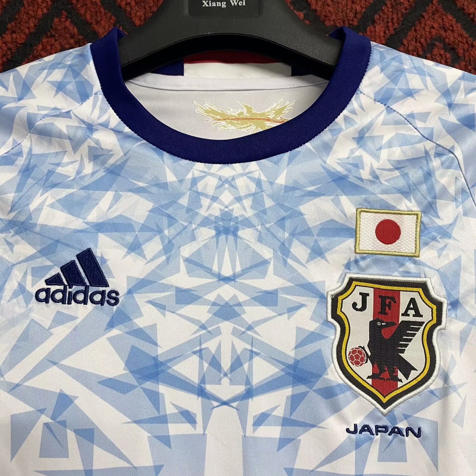 16/17 Japan Away Retro Jersey - leoleo123123