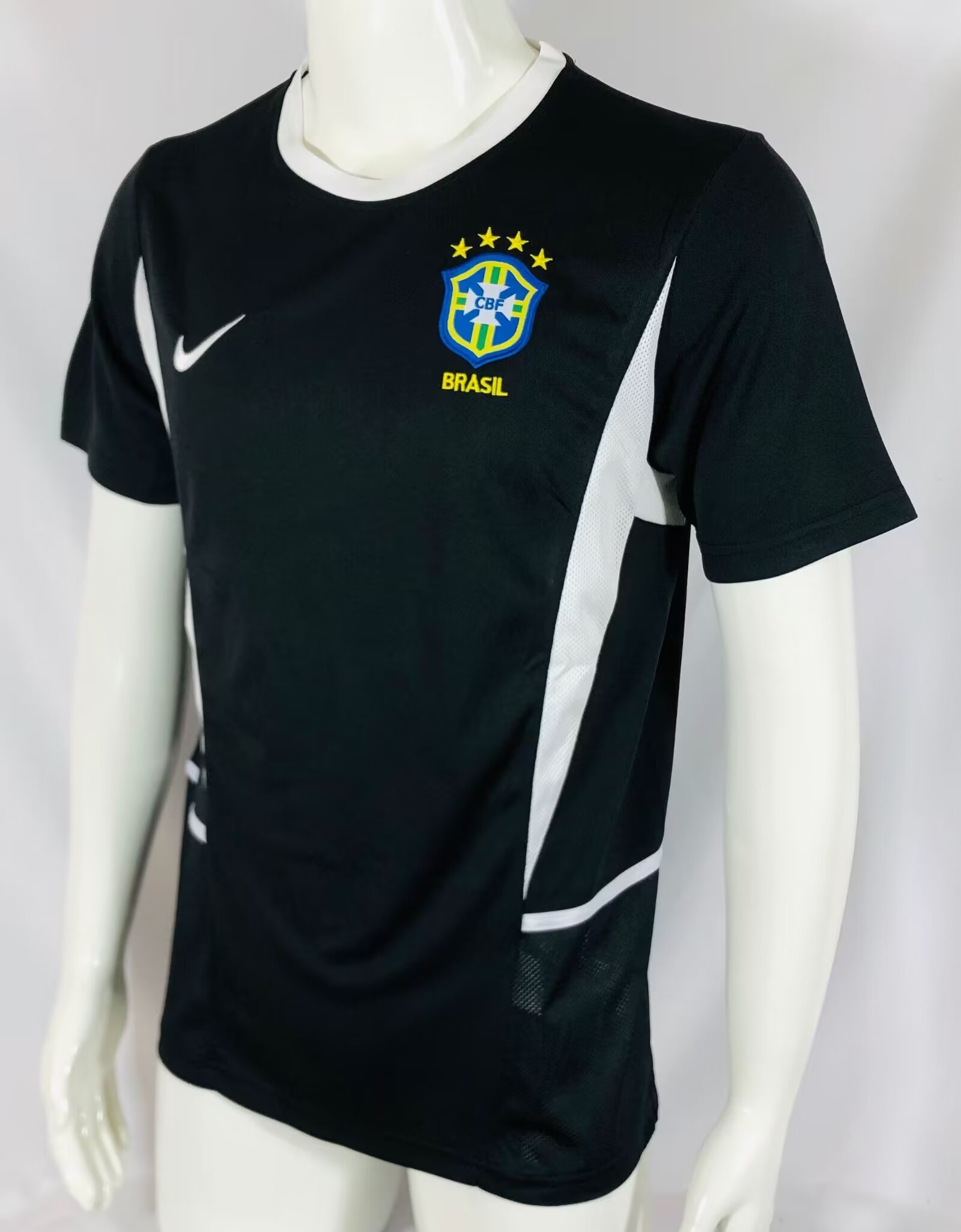 2002 Brazil Goalkeeper Black Retro Jersey - leoleo123123