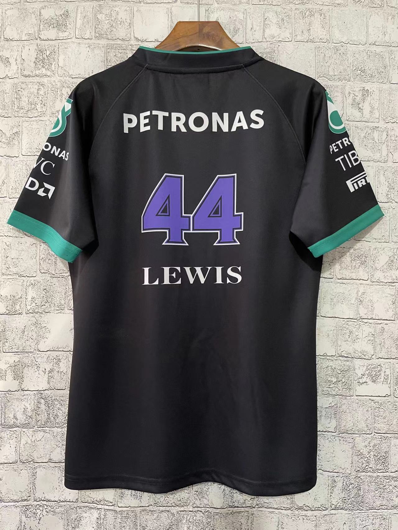 2023 Mercedes F1 Team POLO T-Shirt Black with number 44 - leoleo123123