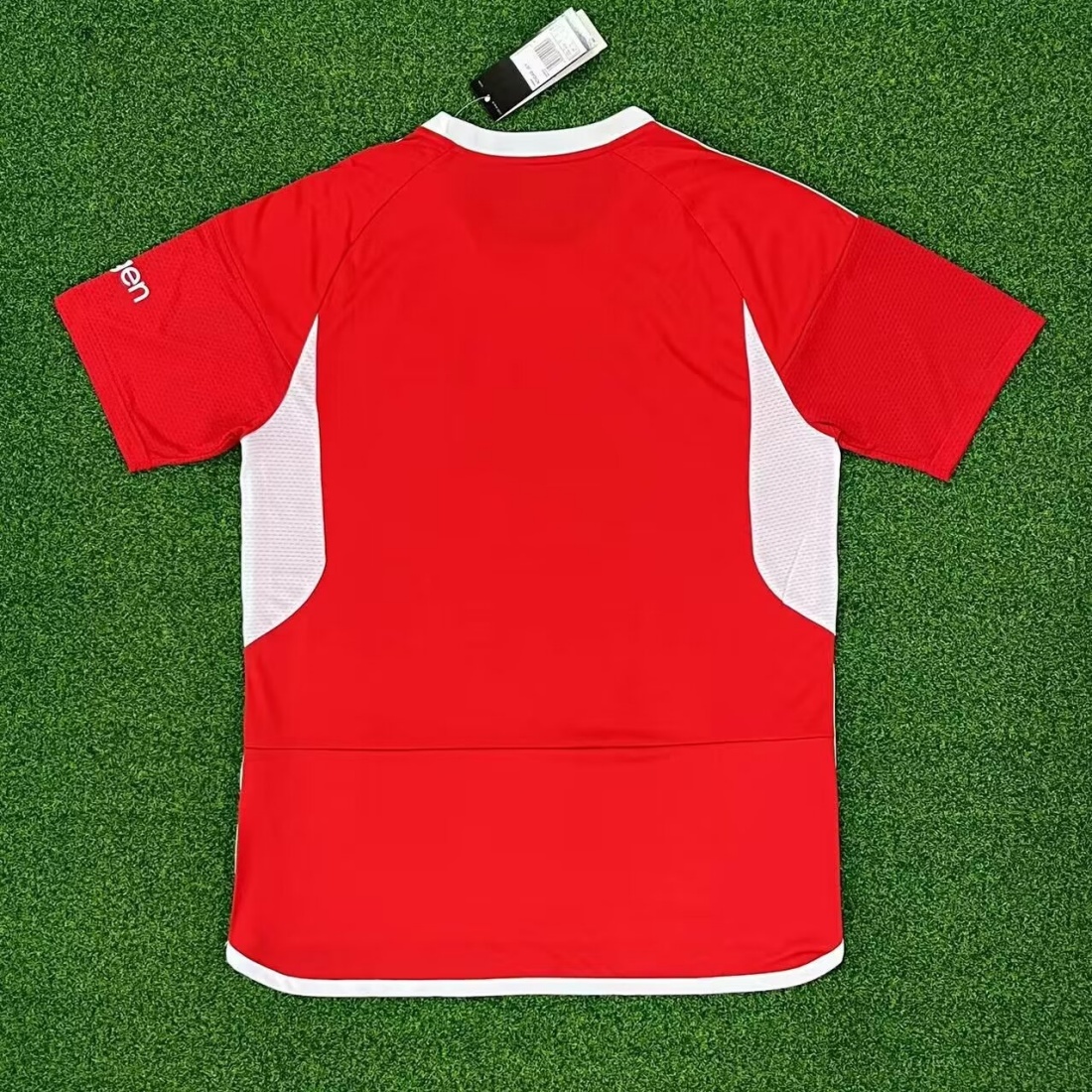 23/24 Nottingham Forest F.C.Home Jersey With Sponsors Thai Quality - leoleo123123