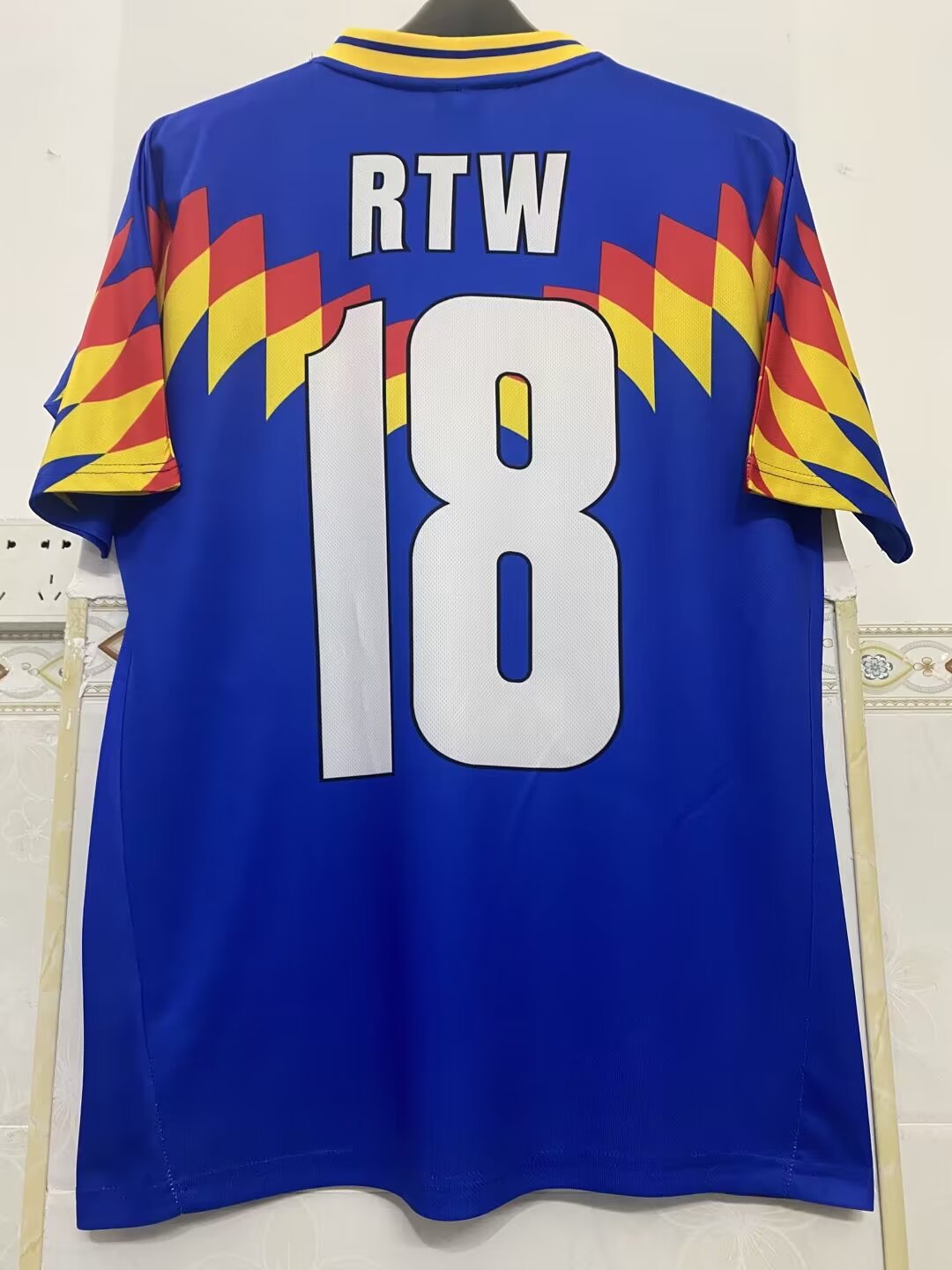 1995 America Away Retro Jersey With Number #18 Thai Quality - leoleo123123
