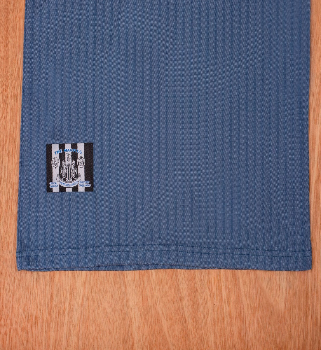 95/95 Newcastle Away Retro Jersey - leoleo123123