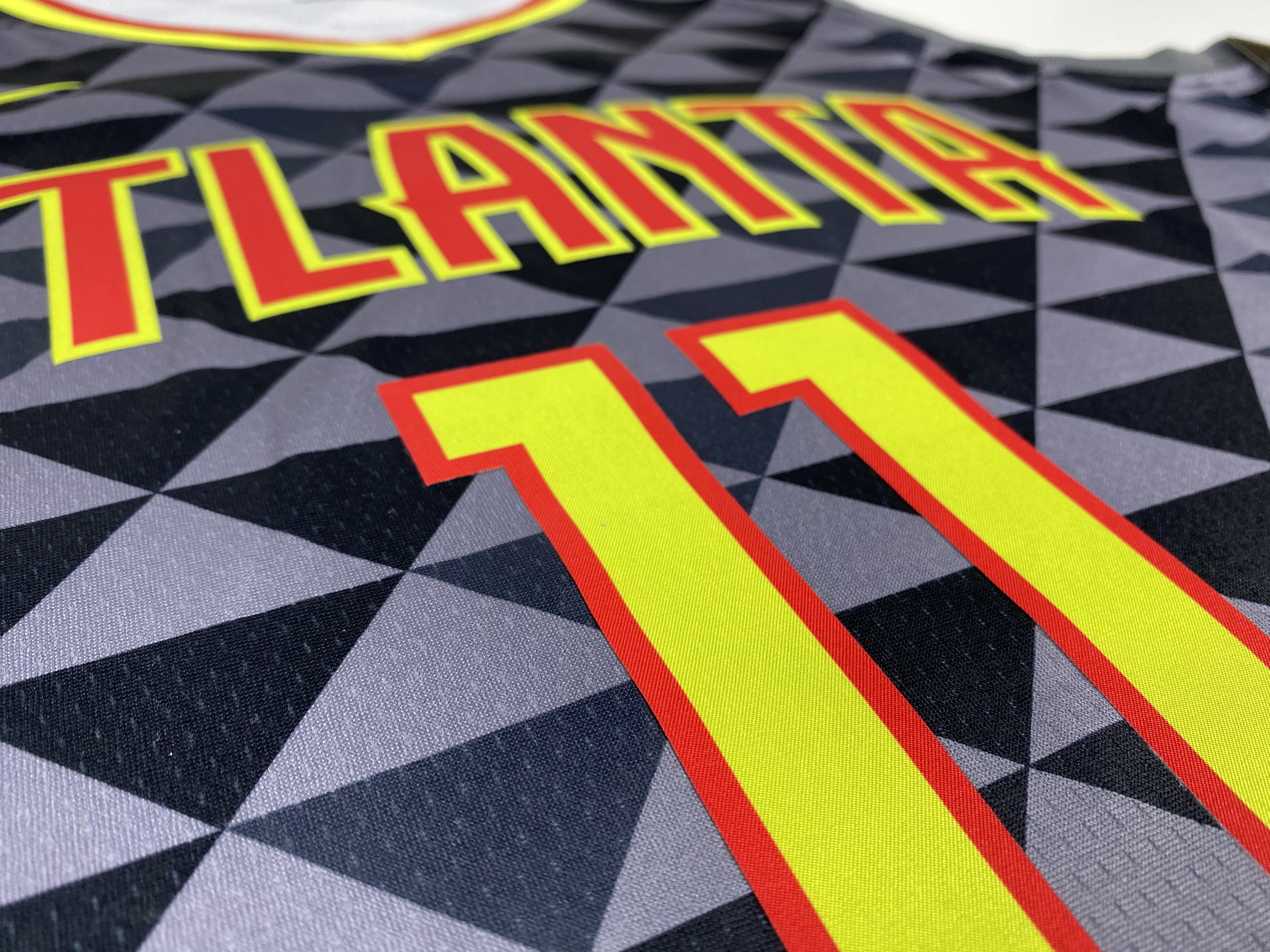 NBA Men Atlanta Hawks Black #11 YOUNG Jersey High Quality Name and Number Print - leoleo123123