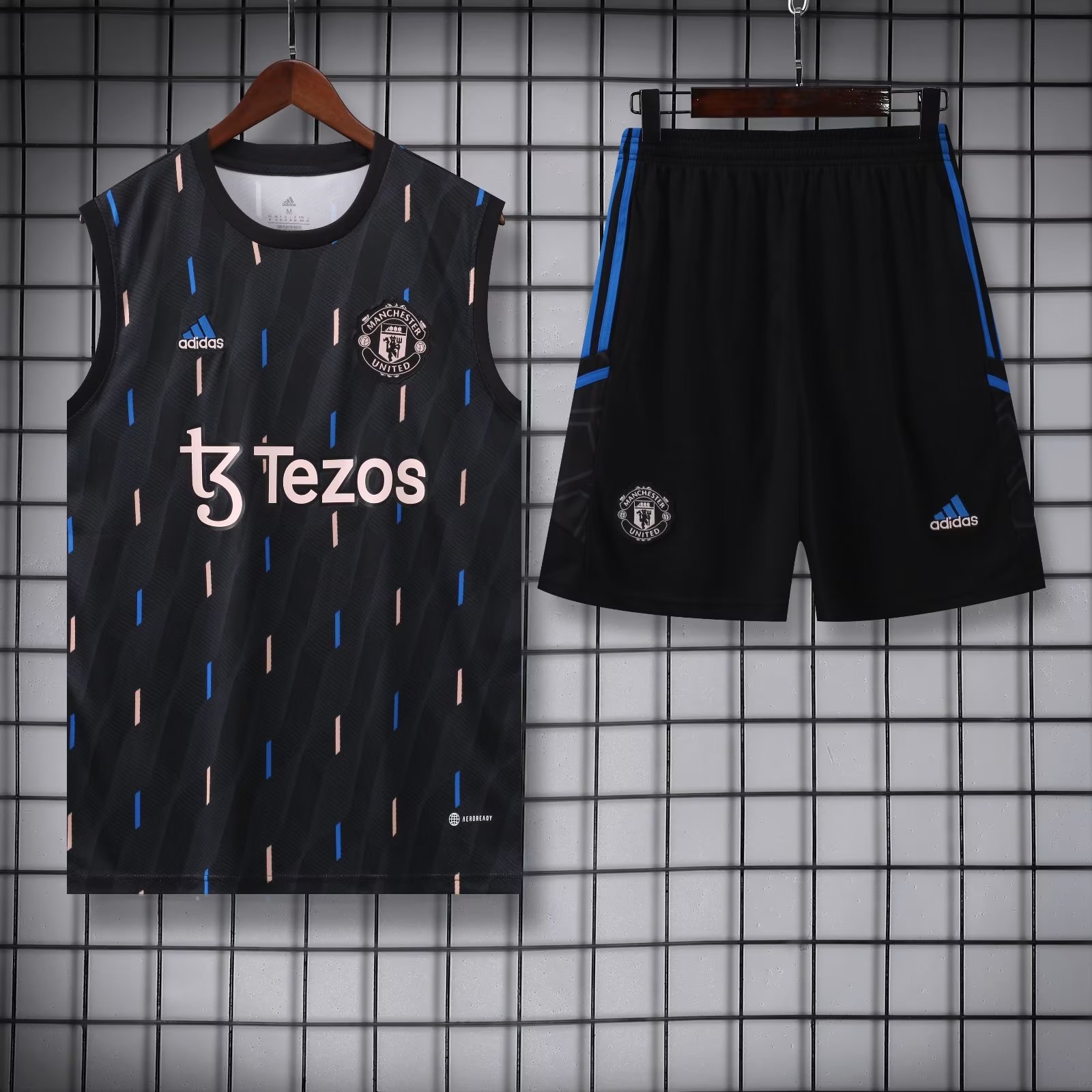 22/23 Manchester United Black Vest Training Tracksuit - leoleo123123