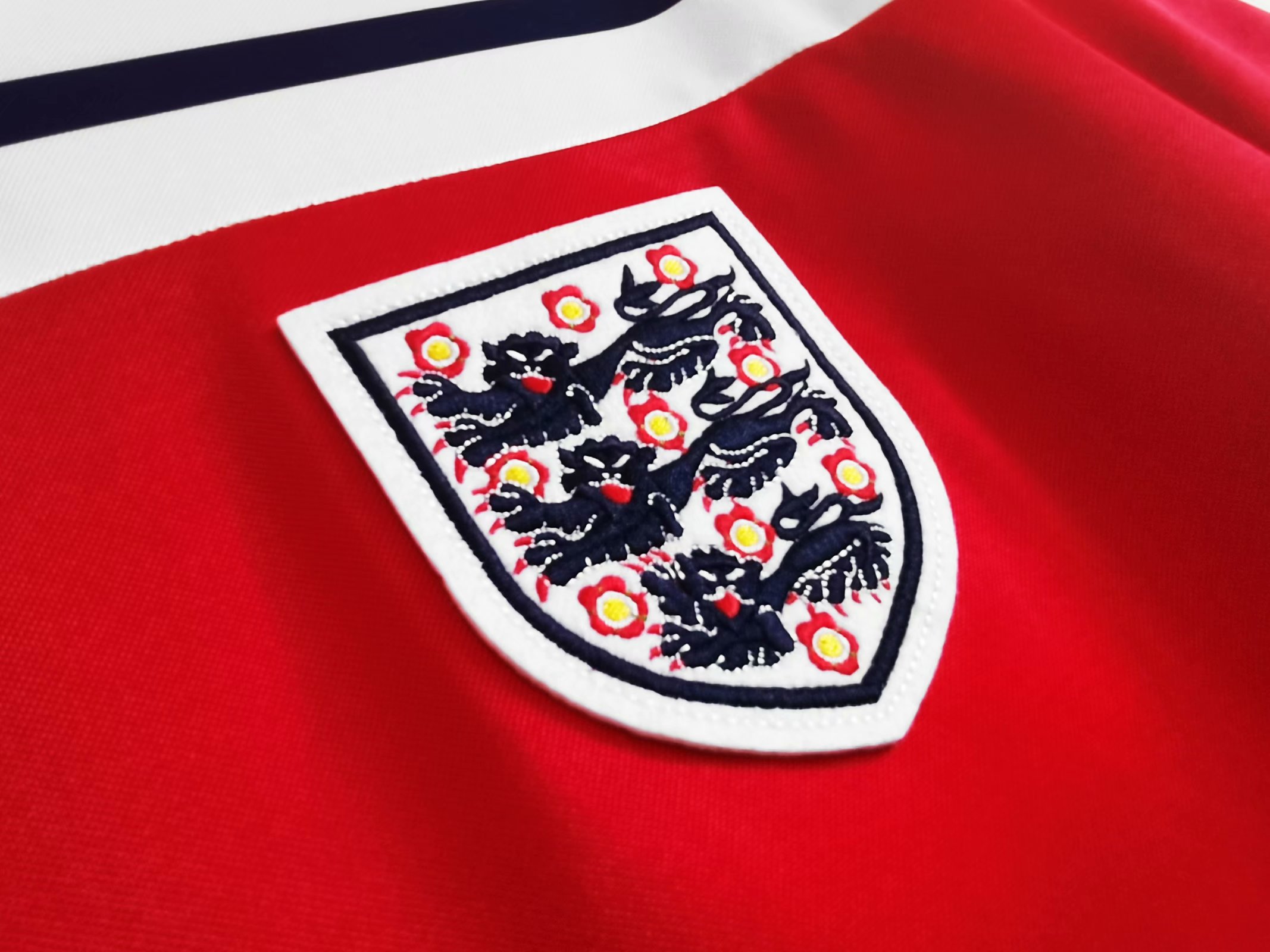 1982 England Away Retro Jersey - leoleo123123