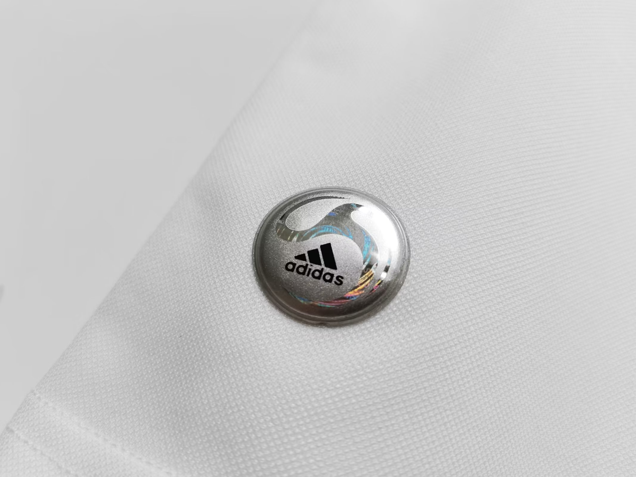 08/09 Real Madrid Home Retro Jersey - leoleo123123