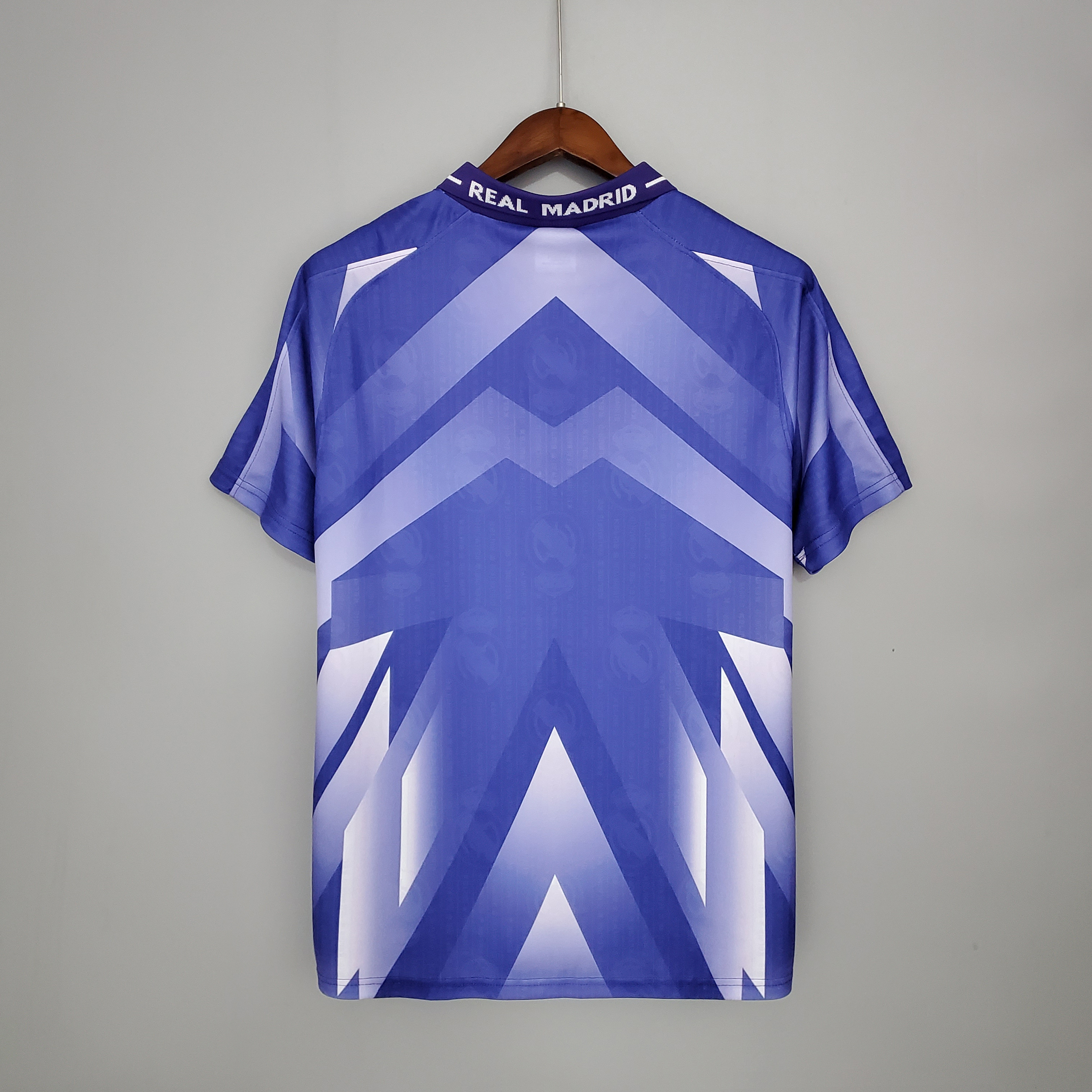 96/97 Real Madrid Away Retro Jersey - leoleo123123