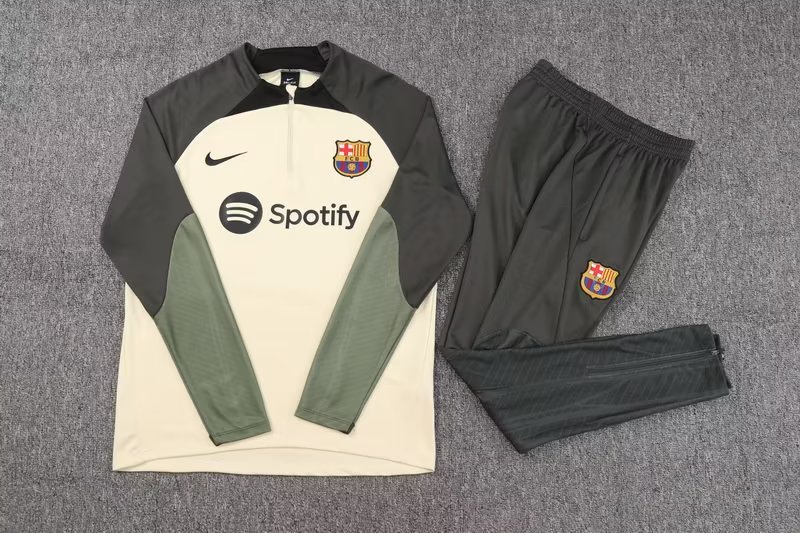 23/24 Barcelona Beige Sweater Tracksuit Thai Quality - leoleo123123