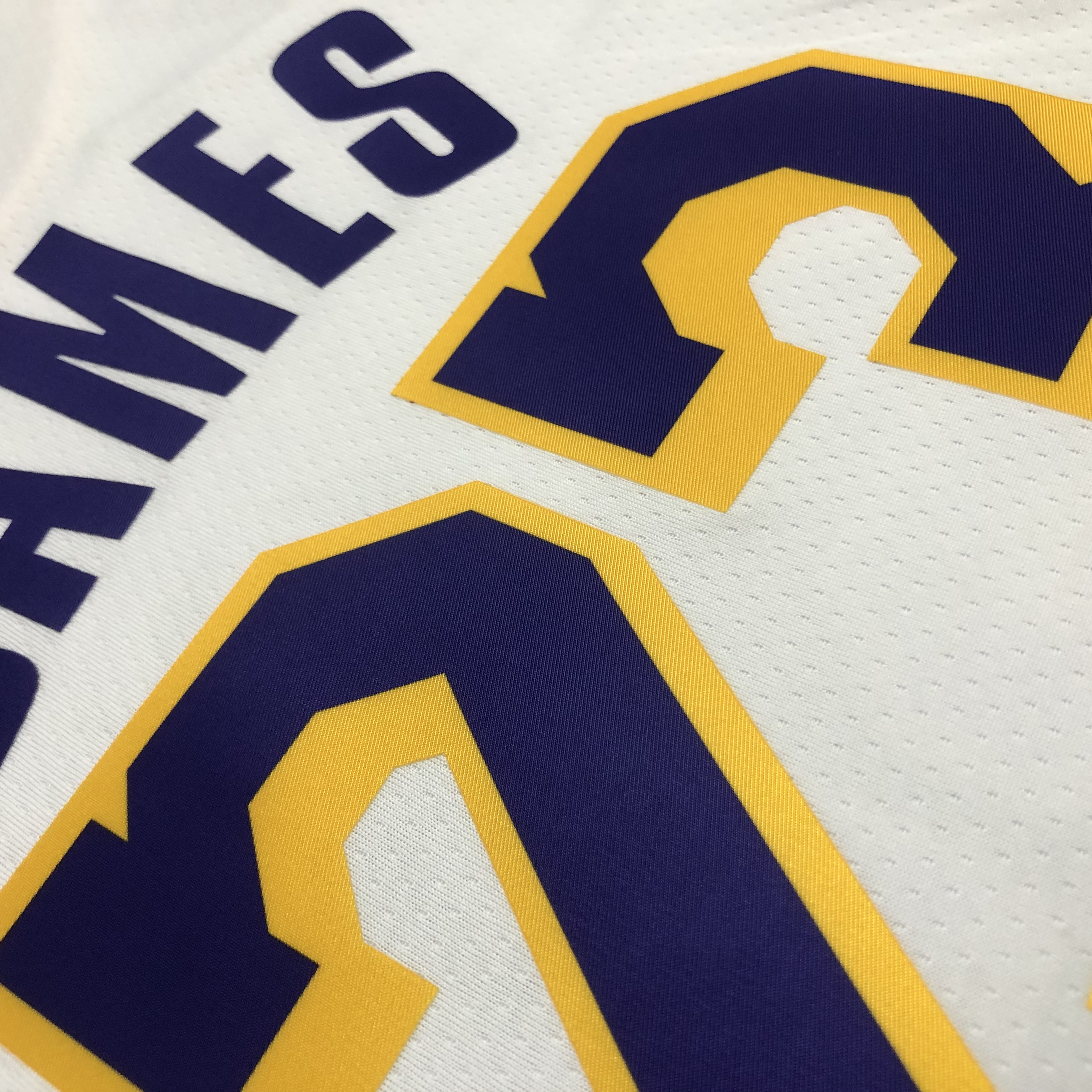 NBA 75th Anniversary Los Angeles Lakers White Round Neck #23 JAMES Jersey High Quality Name and Number Print - leoleo123123