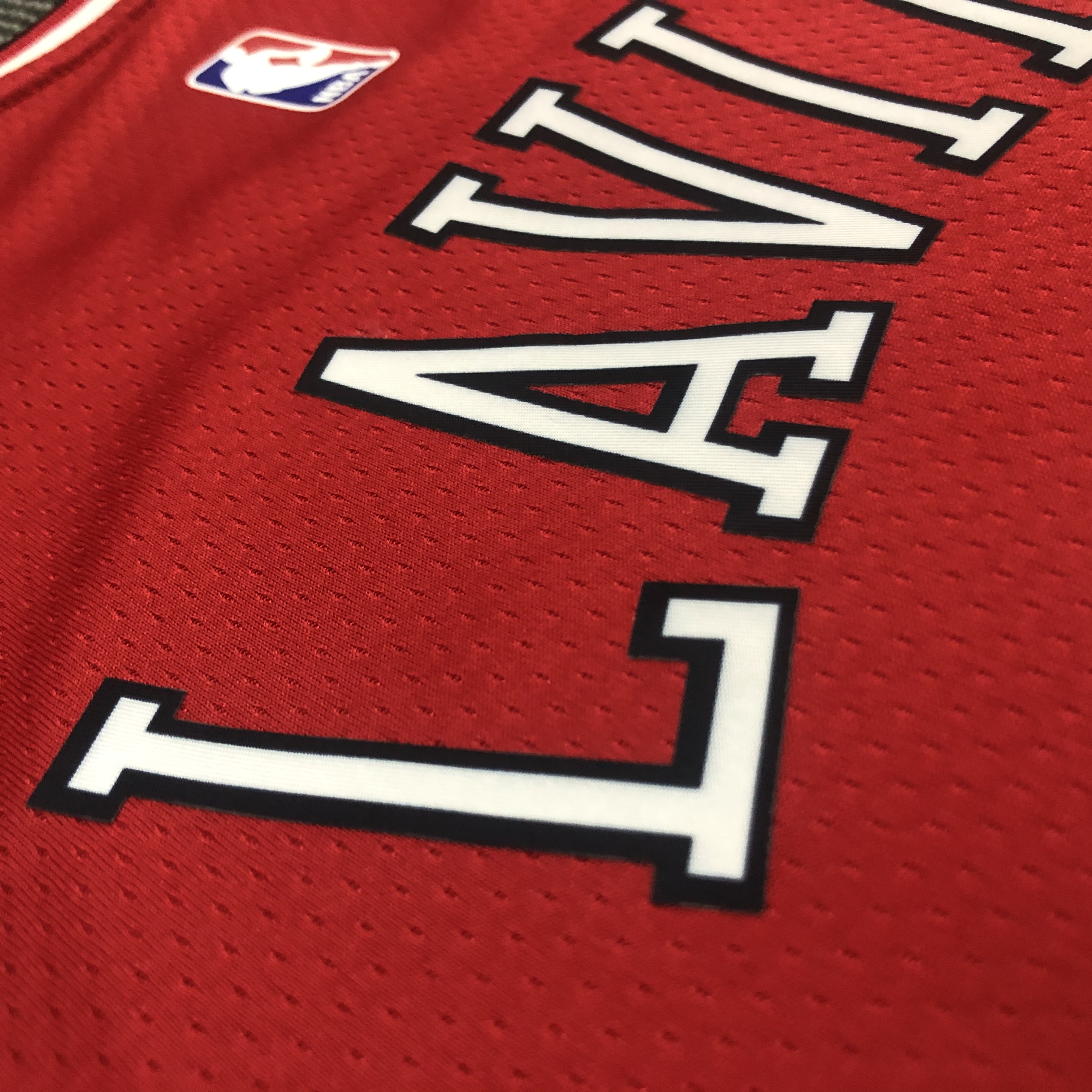 NBA Men 75th Anniversary Season 2022 Chicago Bulls Red #8 LAVINE Jersey High Quality Name and Number Print - leoleo123123